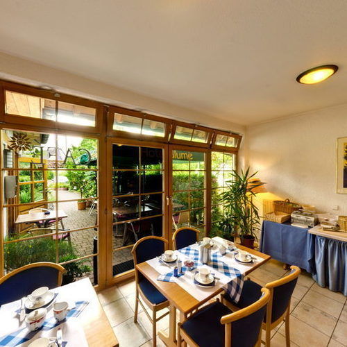Hotel Blume Fribourg im Breisgau Extérieur photo